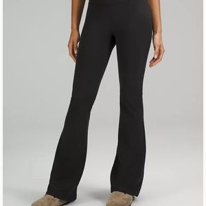 lululemon Groove Super High rise Flared Pant